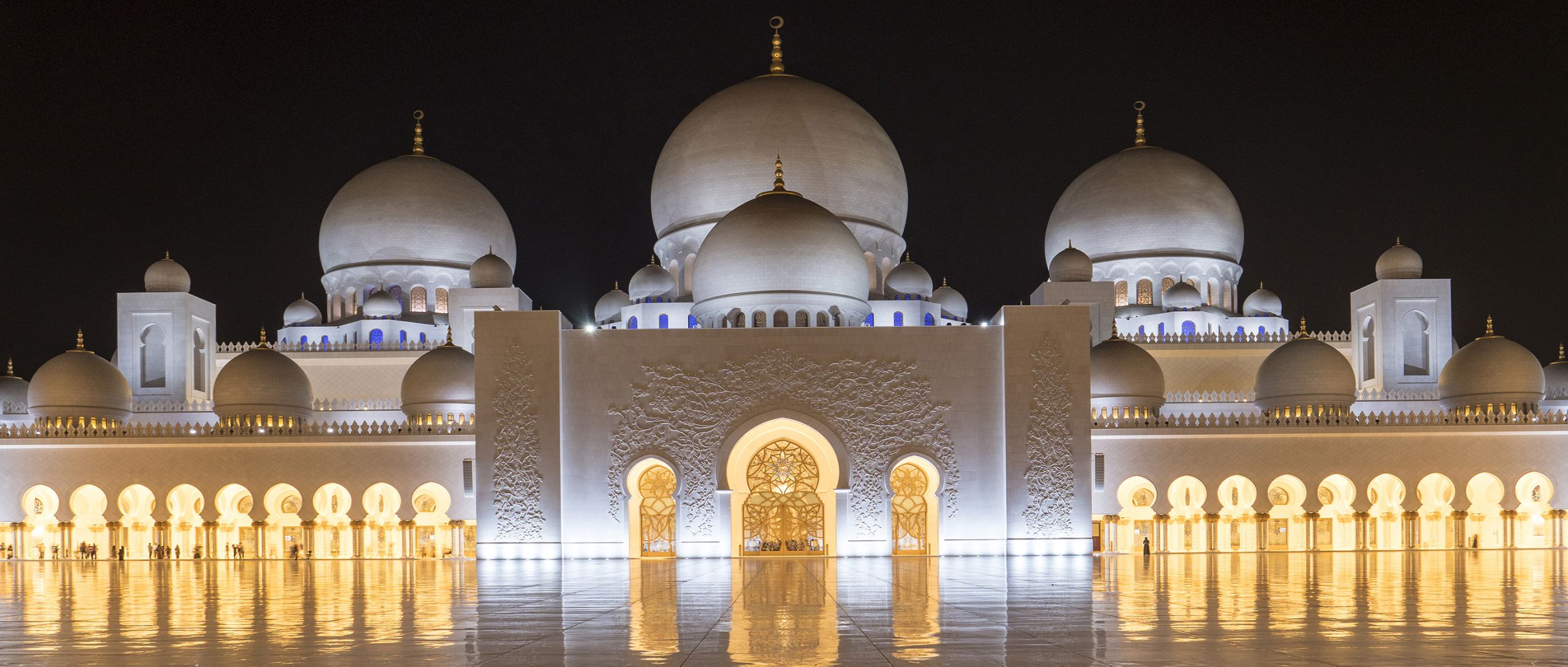 Grand Mosque in Abu Dhabi (Foto: Ko Hoogesteeger)